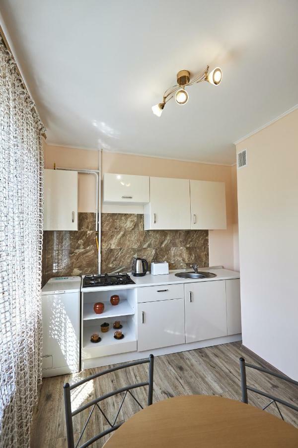 Babylon Apartments On Kievskaya Street Rivne Exterior photo